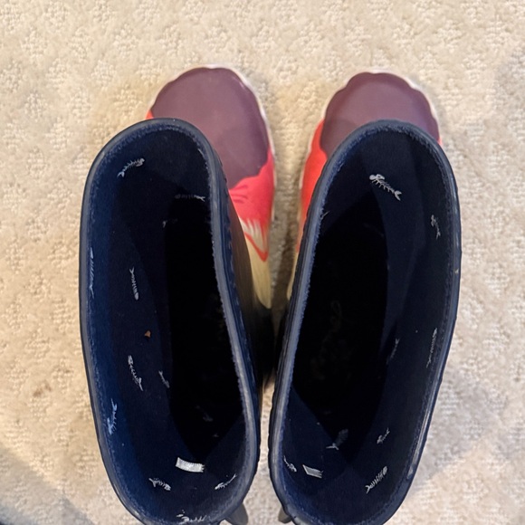 Joules Kids Shark Rain Boots, Size 12 Toddler - Picture 4 of 6